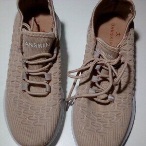 Danskin Sneakers Vegan Wear